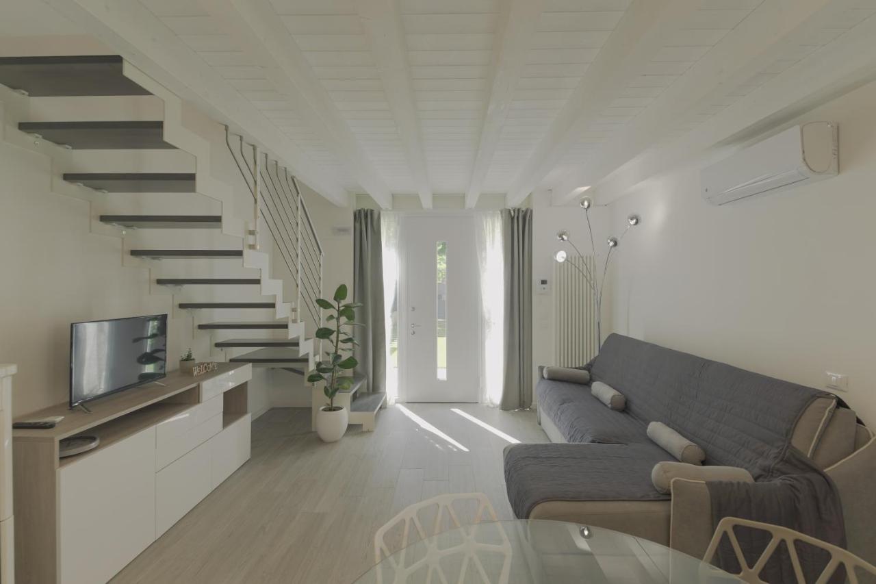 Villa Joy Verona - Luxury Chalet Luaran gambar