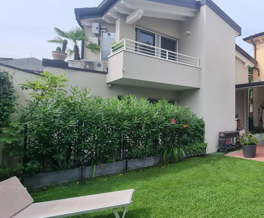 Villa Joy Verona - Luxury Chalet Luaran gambar